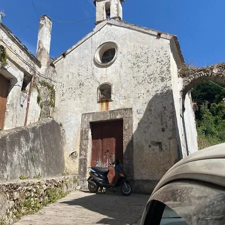 Rifugio Angelina לינה וארוחת בוקר Vietri